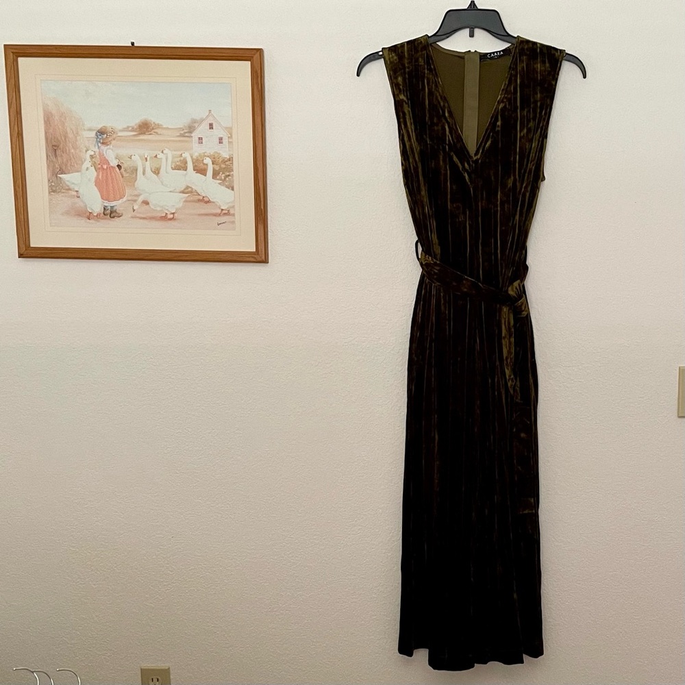 CAARA JUMPSUIT OLIVE GREEN LARGE
